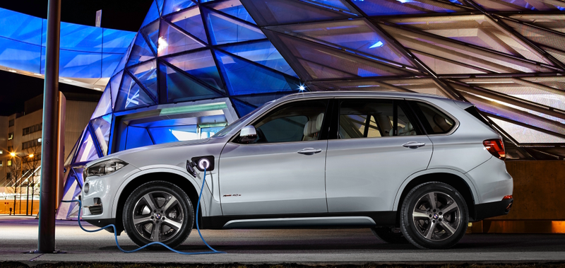 Illustration for article titled BMW's First 'Mainstream' Plug-In Will Be This 71 MPG X5 Hybrid